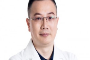 廈門(mén)海峽美容外科主任童晉文醫(yī)生怎么樣，價(jià)格貴嗎