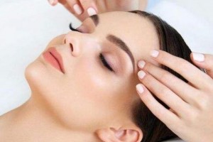 北京王府井醫(yī)院整形美容醫(yī)院整形價(jià)格表一覽及醫(yī)院整形介紹