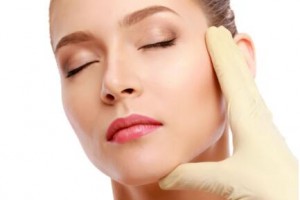 許昌口腔醫(yī)院醫(yī)療美容科整形價格表及醫(yī)院介紹