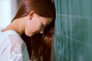 南京藝星醫(yī)療美容醫(yī)院趙雪愔整形價格表附光子嫩膚案例展示