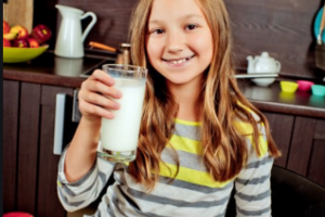 南京鳳凰島整形美容醫(yī)院申承翰整形價(jià)格表附眼部綜合案例展示