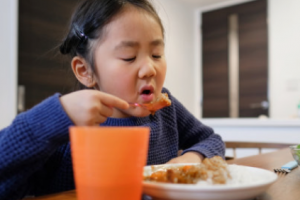 邵陽愛爾眼科醫(yī)院李榮整形價格表附眼部綜合案例展示