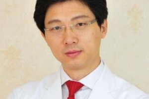 圣嘉榮醫(yī)療整形美容醫(yī)院黃大勇好不好？附磨骨全過(guò)程分享