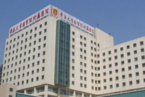 青醫(yī)附院割雙眼皮手術(shù)價(jià)格附整形日記