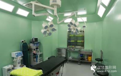 寧波第二醫(yī)院隆鼻價格表|人氣醫(yī)生推薦|隆鼻日記