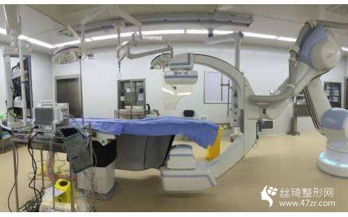 南京柏盛醫(yī)療美容醫(yī)院怎么樣？隆鼻案例|2021價(jià)格表醫(yī)院點(diǎn)評(píng)