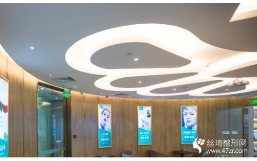 無錫三院整形美容科雙眼皮價格是多少？附割案例分享和價格一覽