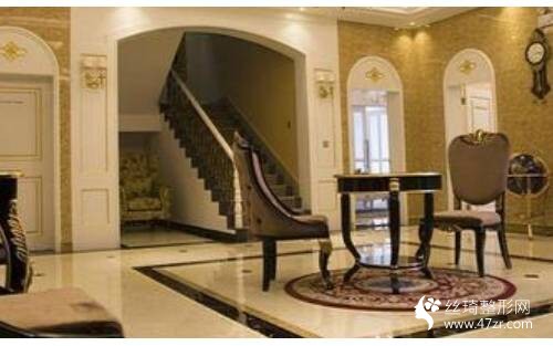 南寧醫(yī)科大整形科好不好做雙眼皮手術(shù)果反饋附價(jià)格表