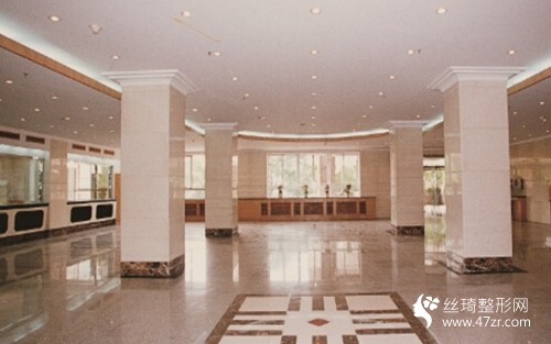 珠海人民醫(yī)院整形怎么樣？抽脂手術(shù)日記分享附醫(yī)生推薦