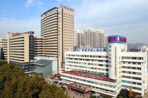 鄭州人民醫(yī)院雙眼皮整形怎么樣|全新價目表！