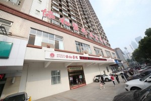 武漢協(xié)和光子嫩膚收費價目表&真人案例分享+醫(yī)生介紹