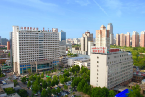 山西醫(yī)大一院整形科隆胸手術案例&醫(yī)生推薦