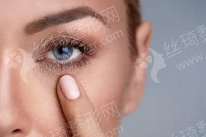 鄭州做近視眼手術(shù)機(jī)構(gòu)排名醫(yī)院優(yōu)勢盤點(diǎn)~近視眼手術(shù)術(shù)后案例記錄反饋,近視眼手術(shù)醫(yī)生案例變化評價(jià)